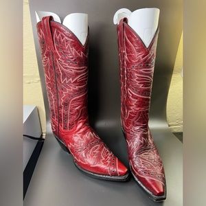 Dan post cowboy boot leather.